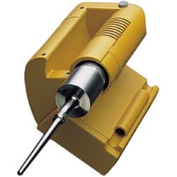 The UP200H is a ultrasonic device for use in the laboratory. It can be used handheld or mounted to a stand.