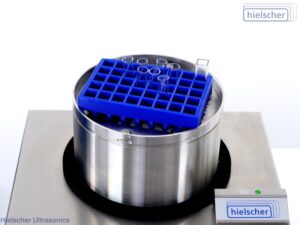 UIP400MTP એ પ્રોટીઓમિક્સ અને ફોસ્ફોપ્રોટીઓમિક્સમાં એક માનક સાધન છે જે 40 ઓટોસેમ્પલર શીશીઓ માટે માઇક્રોપ્લેટ્સ, ટ્યુબ રેક્સ અને હોલ્ડર્સમાં અસંખ્ય નમૂનાઓનું વિશ્વસનીય લિસિસ અને પ્રોટીન નિષ્કર્ષણ પૂરું પાડે છે.