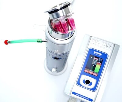 પરોક્ષ સોનિકેશન માટે અલ્ટ્રાસોનિક કપહોર્ન - બાહ્યકોષીય મેટ્રિક્સના ડિસેલ્યુલરાઇઝેશન માટે વપરાય છે.